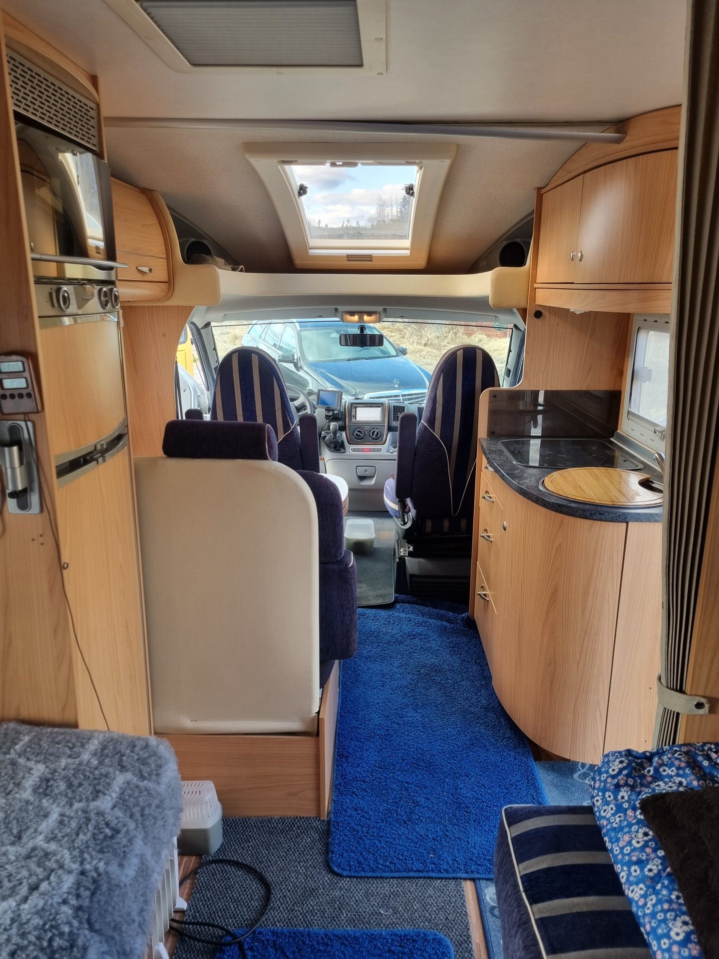 Bürstner Solano T700 Långbäddars 