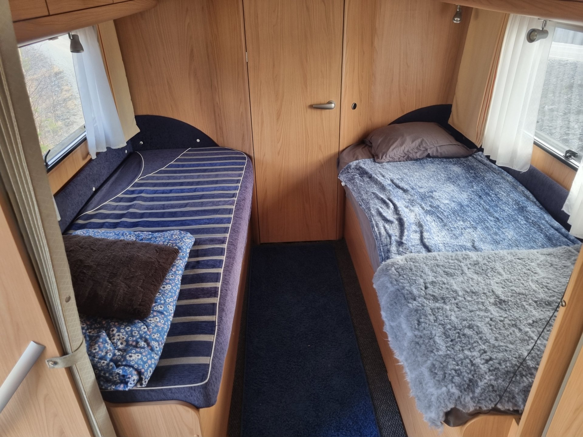 Bürstner Solano T700 Långbäddars 