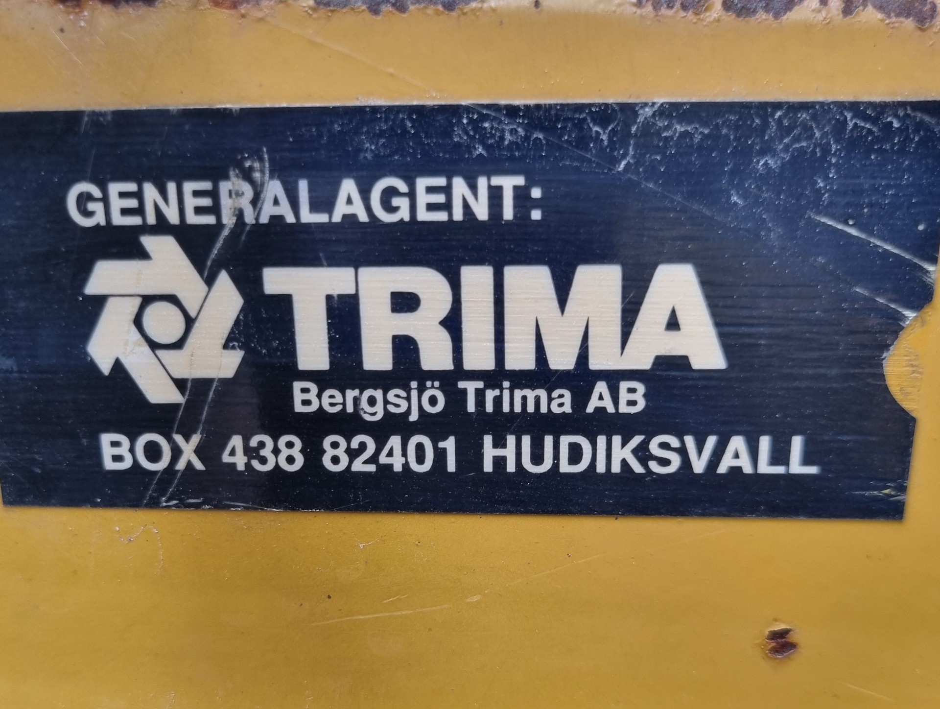 Snöslunga Traktor, Trima TR 220E