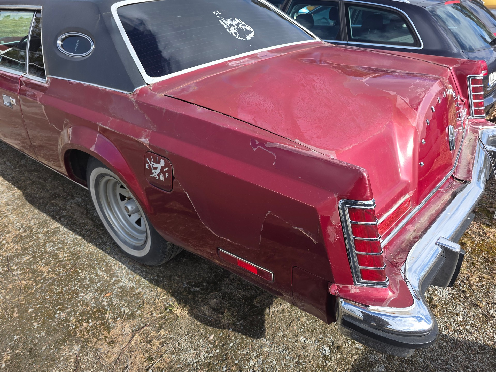 Lincoln Continental Mark V