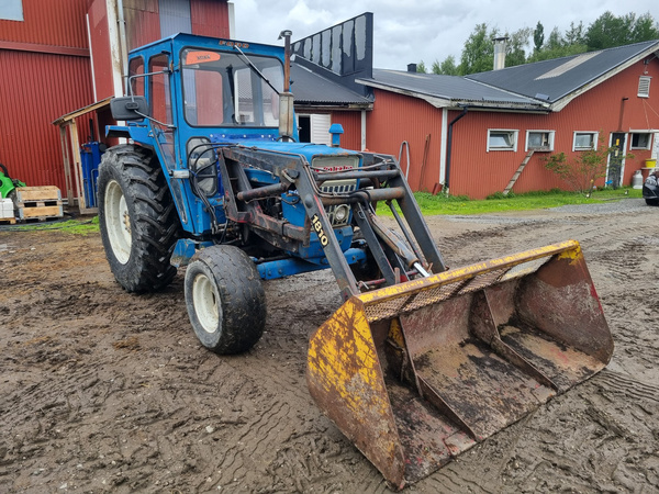 Ford 5000 med Frontlastare