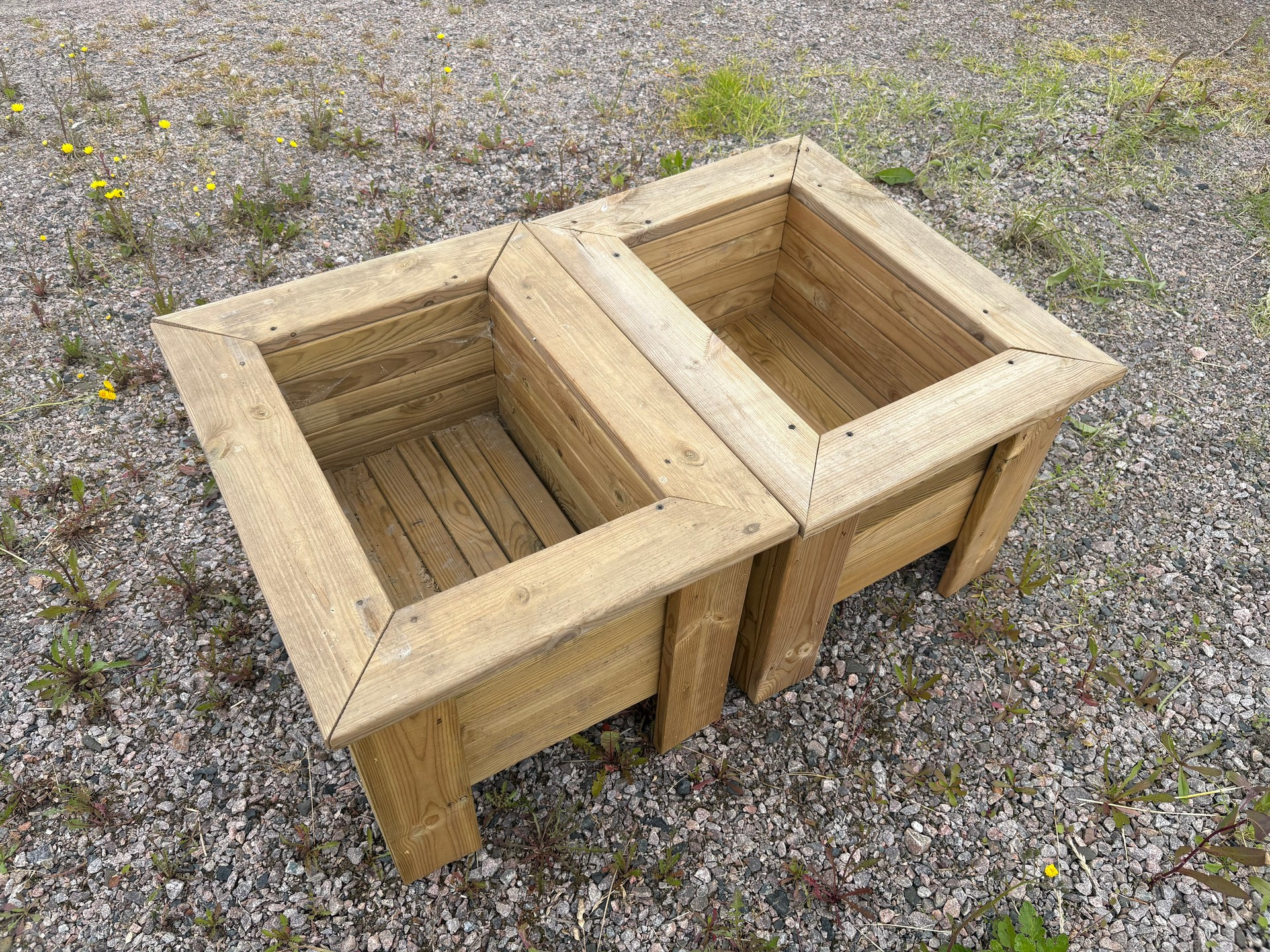 2 Nya blomlådor 45 x 60