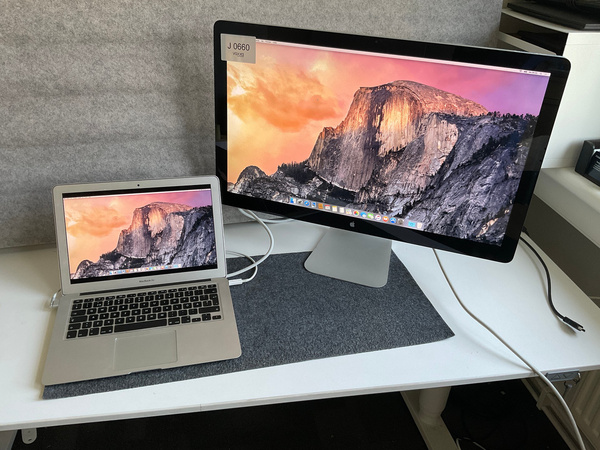 Apple MacBook Air 13" med Apple 27"skärm J0660