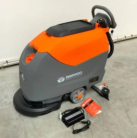 Skurmaskin