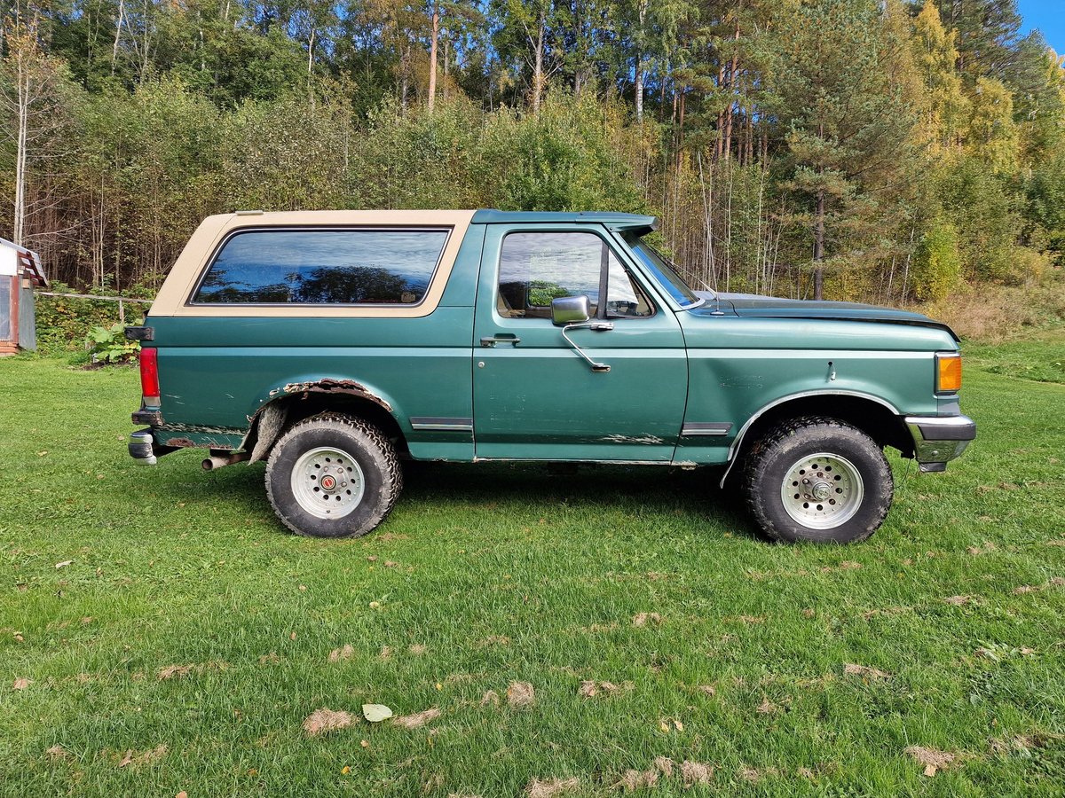 Ford Bronco 