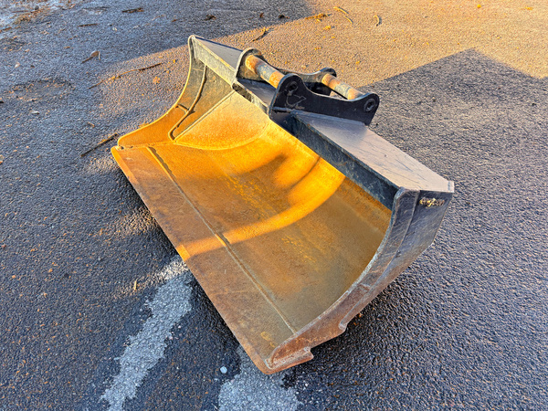 Planeringsskopa Engcon 200 L, S40-fäste