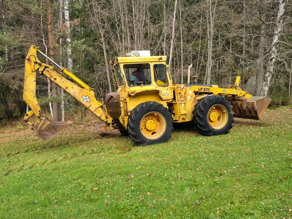 Traktorgrävare Hymas LP 576 4WD Midjestyrd, Rikligt utrust.