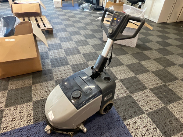 Nilfisk SC350 – kombiskurmaskin E1171