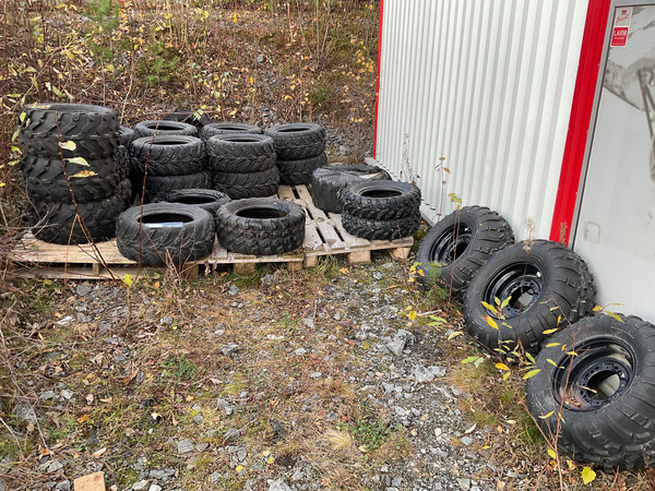 Parti med ATV-däck CST – flera dimensioner E1199