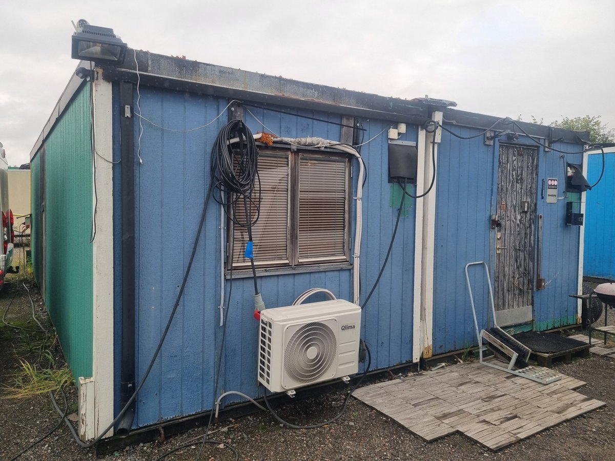 Bostadsbodar / Arbetsbodar 54 kvm, 2 st 3x9m sammankopplade