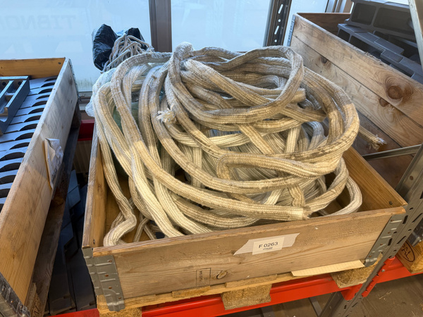 F0263 Pall med diverse rep