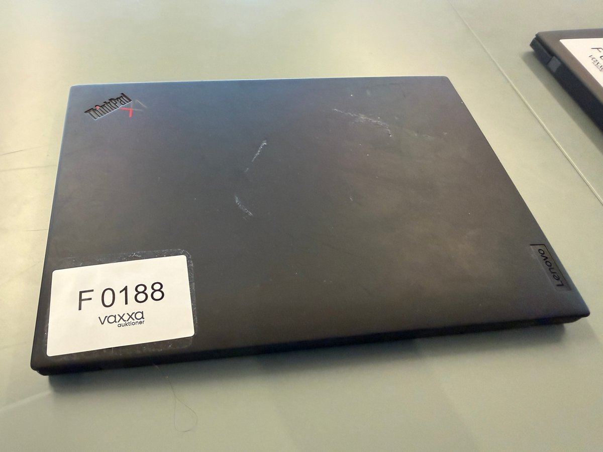 F0188 – Lenovo ThinkPad X1 Carbon Gen 9