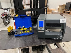 Auction Image