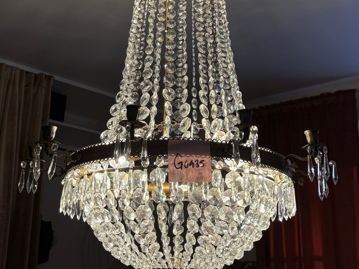 Pampig kristallkrona i sengustaviansk stil, G0435