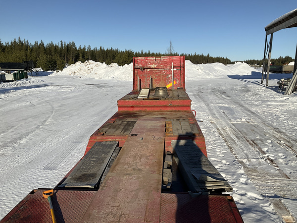 Jumbotrailer GOLDHOFER 4-axligt *Auktion