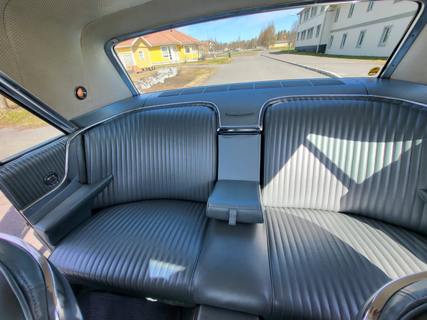 Ford Thunderbird 6.4 V8 Hardtop *TOPPSKICK*