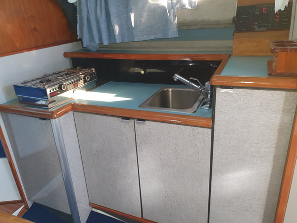 Bayliner Ciera Sunbridge med bogpropeller och mycket nytt