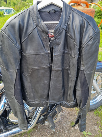 Kawasaki Vulcan 800 + Skinnställ.